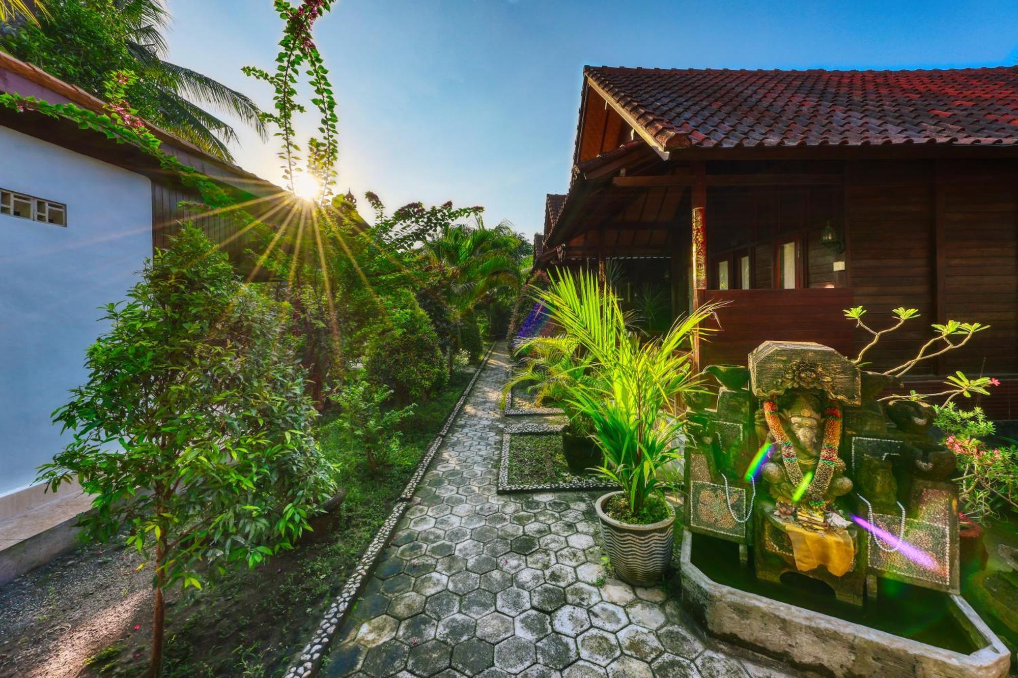 Asoka Bungalows Ped Kültér fotó